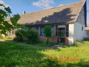 Čortanovci kuća 78m2 HITNO!