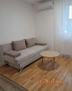 ODMAH USELJIV STAN-Podbara-43m2