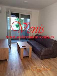 PETROVARADIN ul Preradovićeva 43 m2 - 400 Evra PARKING ID#2595