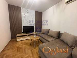 Fantastičan kompletno namešten jednosoban stan na Novom Naselju!!!
