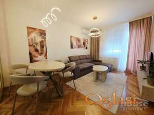 STAN - NOVI SAD - CENTAR - 42m2 - 155000 evra