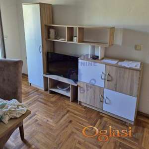 Namešten stan na Grbavici, 50m2