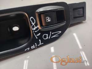 Fiat Tipo od 2016 zadnji desni prekidac Originalni delovi  Moguca ugradnja delova  Alfa Romeo 147-156-166-159-GT-MiTo-Giulietta Fiat bravo 2 - croma -grande punto -multipla 2 -punto 3 -stilo-idea Freemont Panda 3 500L 500 500x Lancia ypsilon-delta-musa-lybra Volkswagen Golf 6  Audi a3 2012-2020 Volkswagen Passat B7  Ukoliko zelite da porucite Posaljite poruku preko sms poruke ili pozovite na telefon 0616115961