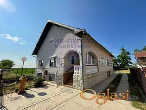Fantasticna prizemna kuca u centru Siriga!