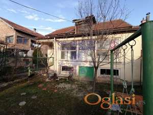 Prizemna kuća, 86m2, Klisa