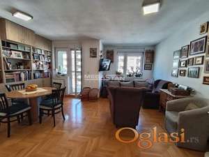 Stepa Stepanović, 3.0, odličan, uknjižen