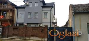 Nova kuca sa 7 stanova, glavna ulica Sremska Mitrovica