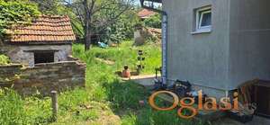 Prodajem plac sa kucom u centru Smedereva