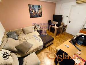 Garsonjera na Podbari!