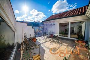 Spratna kuca u Petrovaradinu! Retko u ponudi!