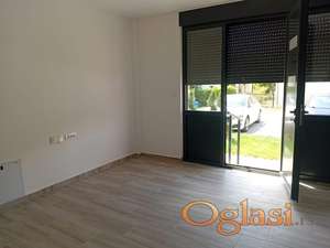 Veternička rampa,nov jednosoban-parking