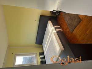 Izdavanje namestenog stana u Sremcici