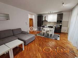 Vračar – izuzetan dvosoban stan sa garaznim mestom ID#2142