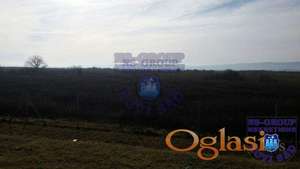 FENOMENALAN plac pored autoputa!!!