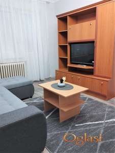 Stan,NOVI SAD,CENTAR,kv: 54, € 400, ID: 9101659