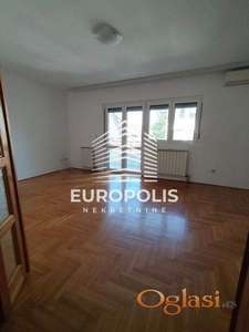 Funkcionalan i svetao poslovni prostor-Banovom brdu ID#10046