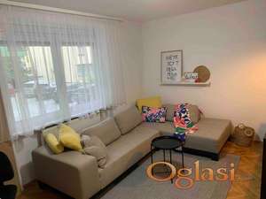 Stan u centru grada-jednoiposoban za studente idealan  400e