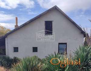 Subotica-Hajdukovo-prodaje se kuća na lepom placu ID#1996