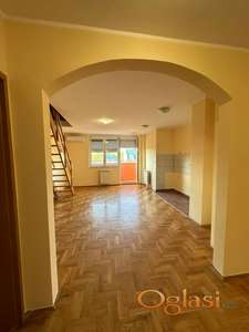 Červorosoban 103m Novi Sad Nova Detelinara K.Stankovića ZAMENA ZA KUĆU