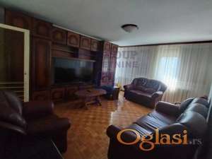 Trosoban stan na Limanu 2 73m2