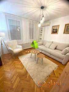 Lep dvosoban stan u Romanijskoj ID#7600