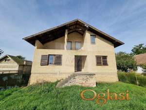 Svetozar Miletić. Spratna kuća 156m2, 8.7ar plac