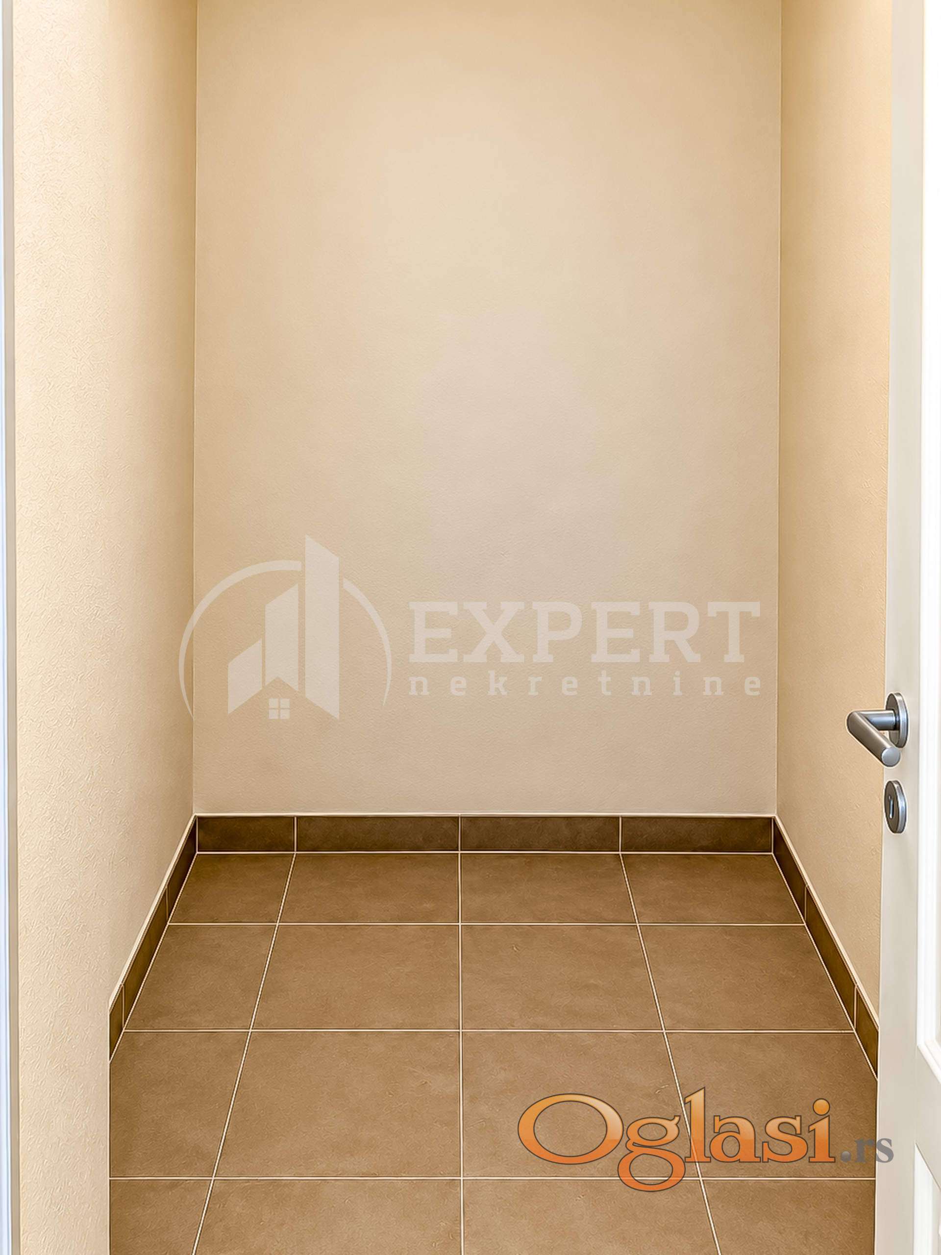 for rent apartment on Crvenom singer — photo