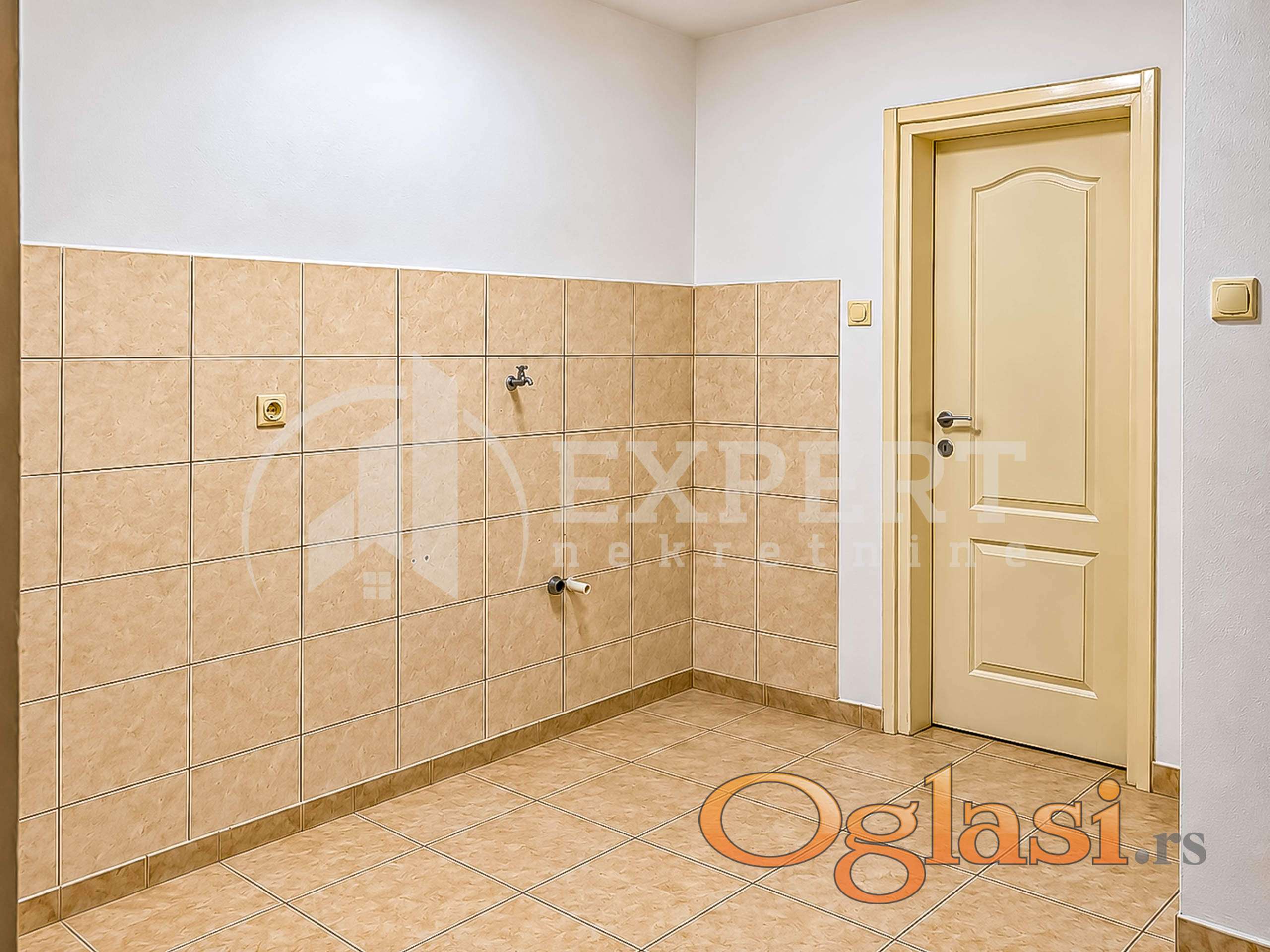 for rent apartment on Crvenom singer — photo