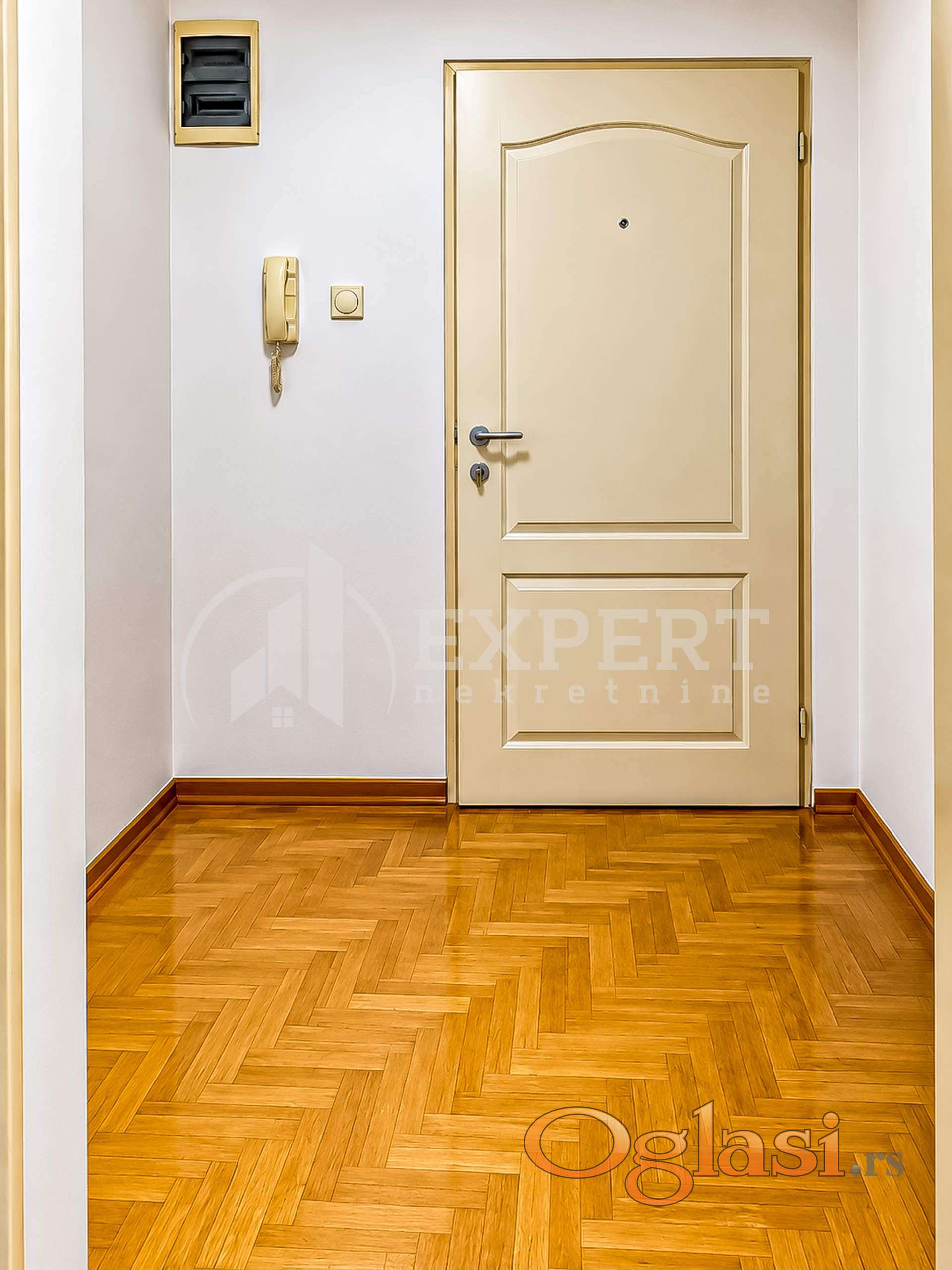 for rent apartment on Crvenom singer — photo