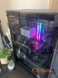 Ryzen 7 5700G 32Gb RX 5700 XT 8G Desktop Racunar - Kompjuter