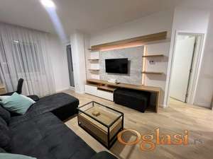 ~~~ Useljiv dvosoban stan + GARAŽA ~~~