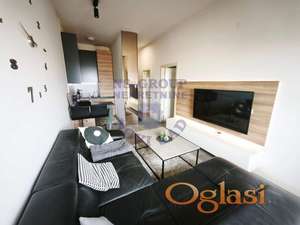 Predstavljamo Vam ovaj fantastičan jednoiposoban stan na izuzetno traženoj lokaciji - Socijalno.