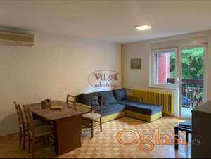 Novi Sad, Bulevar oslobodjenja, lep trosoban stan