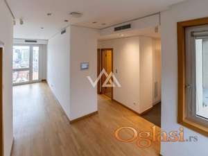 Smart  zgrada, kancelarije, odmah useljiv, garaža