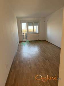 Izdaje se nov trosoban stan 