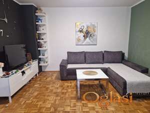 Dvosoban stan na Novom Naselju ! Mileve Marić