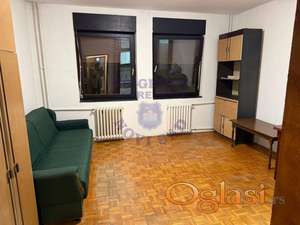 Odlična garsonjera na Novom Naselju