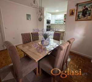 Retko u ponudi, kuća u Žablju na prodaju, u savršenom stanju!