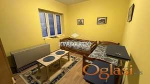 Stan kod Vukovog spomenika 25m2, EG, garsonjera, PR