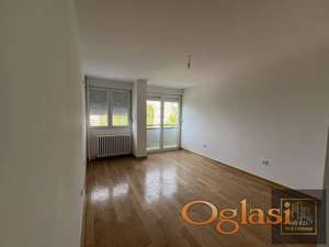 Kompletno renoviran – Top lokacija, Bulevar Kralja Petra I