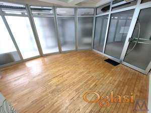 Poslovni prostor,NOVI SAD,CENTAR,kv: 18, € 120, ID: 9101796