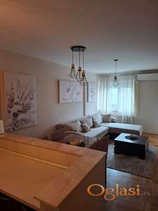 **Izdaje se dvosoban stan, 50m² – Podbara, Ulica Marka Miljanova, Novi Sad**