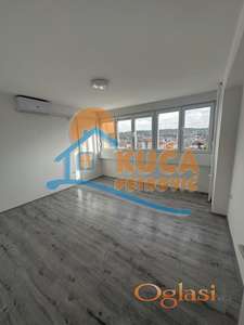 Izdaje se odličan, trosoban stan u centru Niša, 72m2
