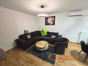 Nov, neuseljavan jednoiposoban stan sa parking mestom, Beverli Hills ID#7512