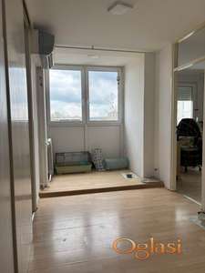 Izdaje se dvosoban stan 47m2 na Limanu 3