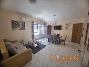 Trosoban stan u Centru, 50m2