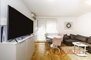 IZDAJE SE JEDNOIPOSOBAN STAN KOD FUTOSKE PIJACE-parking mesto ID#5223