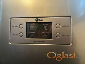 Odlican LG Total No Frost kombinovani frizider 303/322L