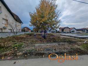 Građevinski plac na Sajlovu!