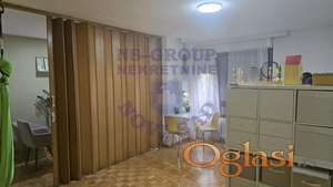Izdaje se prostran i funkcionalan troiposoban stan površine 91 m²